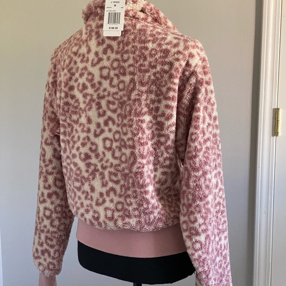 L* Space NWT Kat Power pink cheetah print Sherpa cropped jacket - Picture 6 of 10
